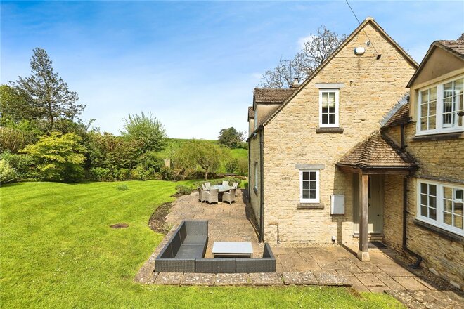 Cowley, Gloucestershire, GL53