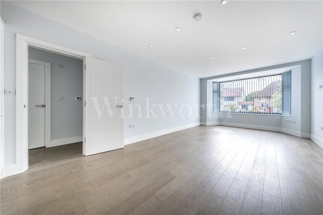 The Vale, London, NW11
