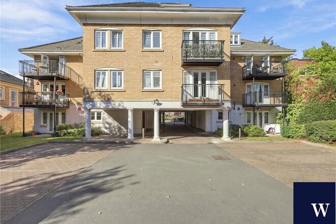 Hendon Lane, Finchley, N3