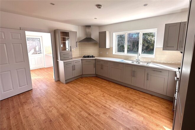 Marden Way, Petersfield, GU31