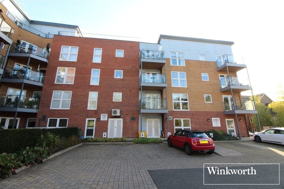 Studio Way, Hertfordshire, WD6