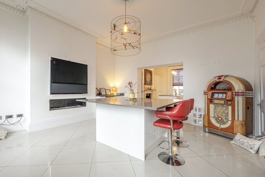Break To Kitchen