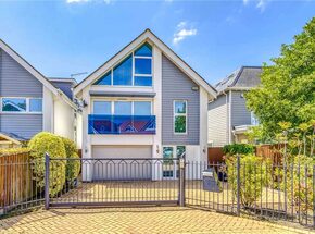 Dorset Lake Avenue, Poole, BH14