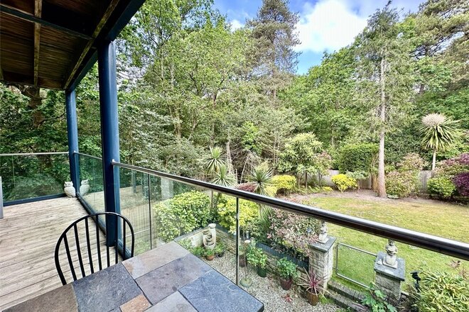 Glenferness Avenue, Dorset, BH4