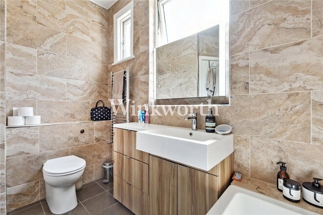Woodside Gardens, London, N17