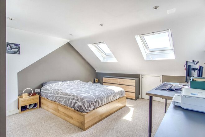 Hatch Pond Road, Dorset, BH17