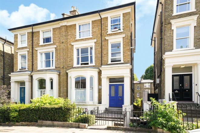 St. John's Grove, London, N19