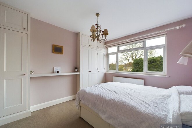 Beresford Avenue, Surbiton, KT5