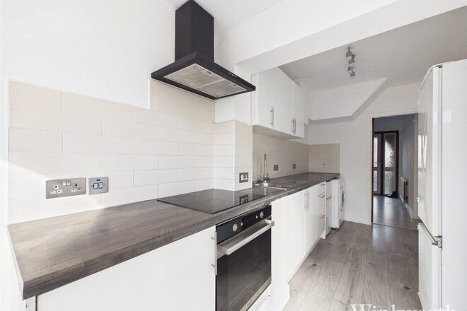 Cloister Road, London, W3