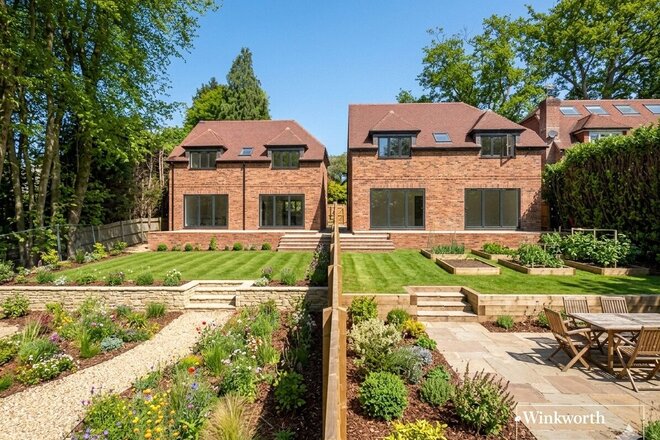 Collaroy Road, Thatcham, RG18
