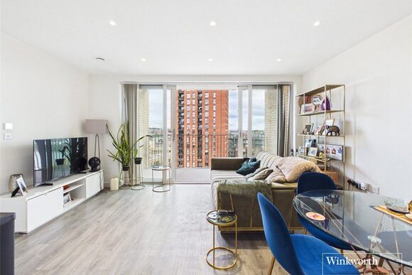 Moorhen Drive, London, NW9