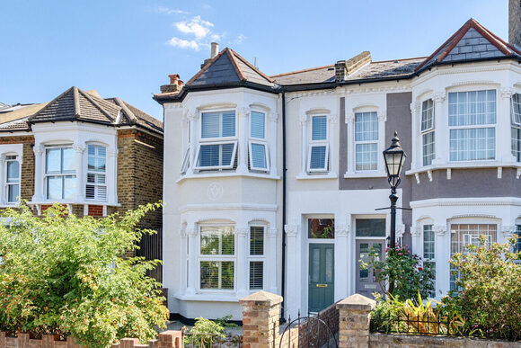 Farren Road, London, SE23