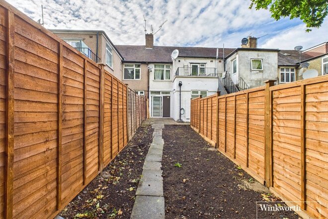 Braemar Avenue, London, NW10