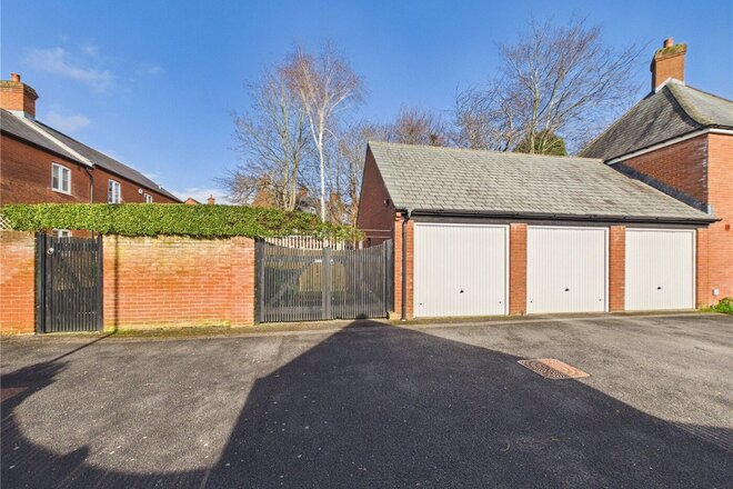 Masterson Street, Devon, EX2