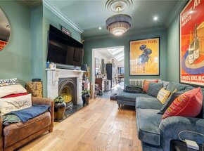Henslowe Road, East Dulwich, SE22