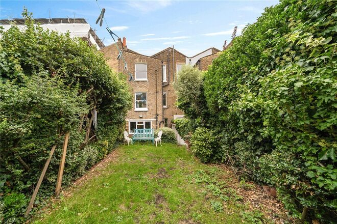 Blurton Road, London, E5