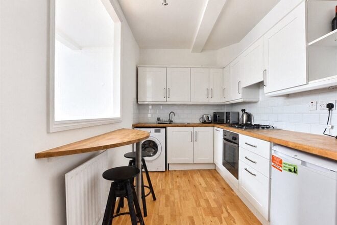 Roan Court, London, SE10