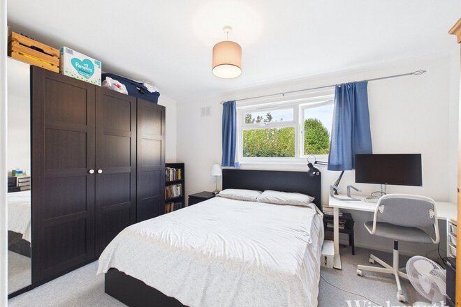 North Road, London, W5