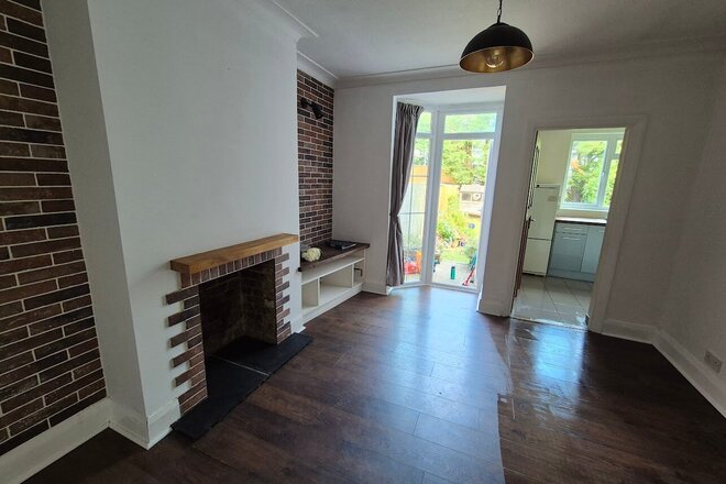 Claremont Avenue, New Malden, KT3