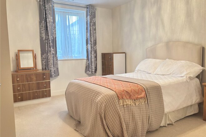 Hart Close, Salisbury, SP2