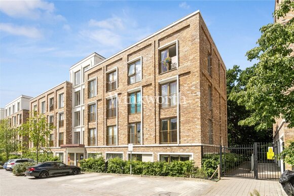 Apple Tree Road, London, N17