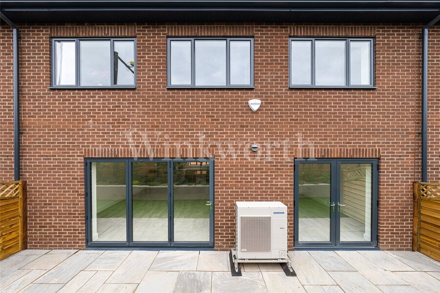 Rear External