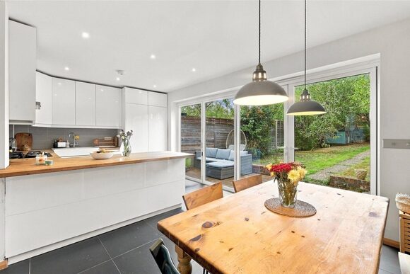Lordsmead Road, London, N17
