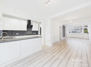 Reynolds Drive, Middelsex, HA8