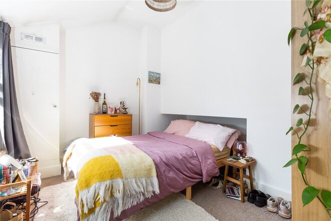 Gunton Road, London, E5