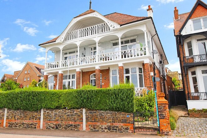 The Leas, Essex, SS0
