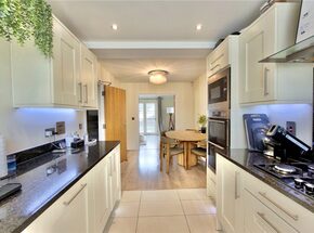 Aylesbury End, Buckinghamshire, HP9