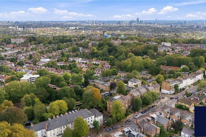 Southwood Lane, London, N6