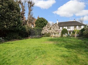 Keswick Road, London, SW15