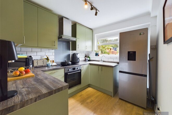 Walmers Court, Surbiton, KT5
