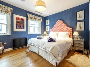 Codrington Mews, London, W11