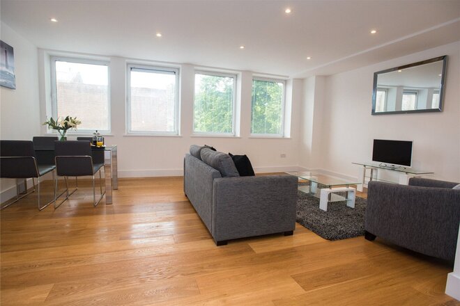 Sussex House, Reading, RG1
