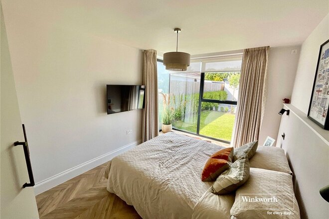 Wharncliffe Road, Christchurch, BH23