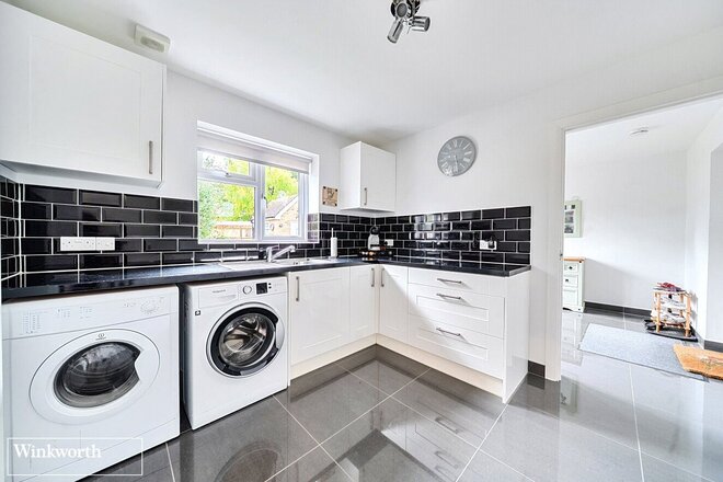 Buckskin Lane, Hampshire, RG22