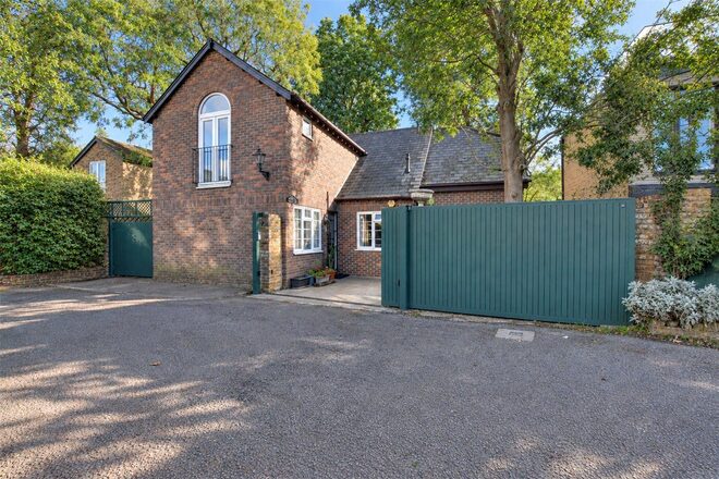 Heathway, Blackheath, SE3