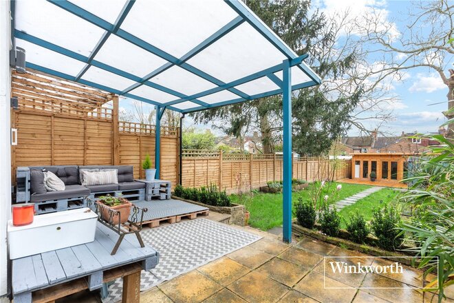 Eversleigh Road, Finchley, N3