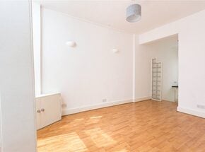 Maple Road, London, SE20