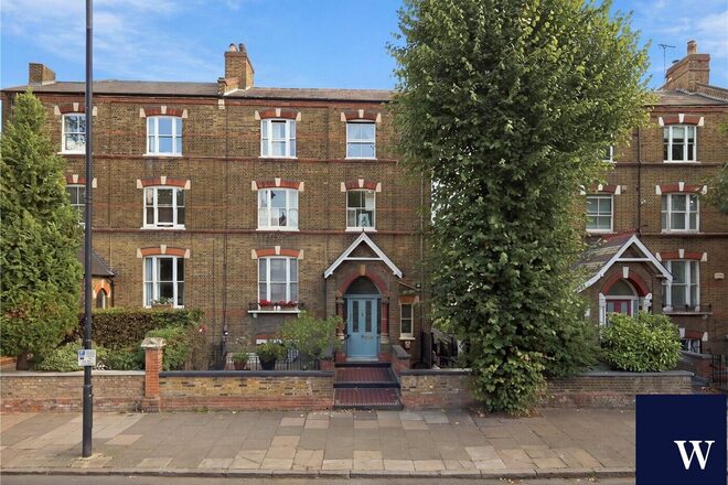Southwood Lane, London, N6