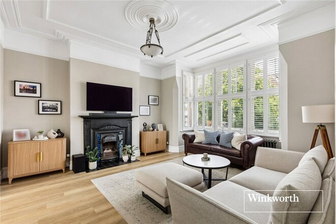 Lansdowne Road, Finchley, N3