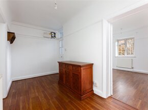 Kew Road, Richmond, TW9