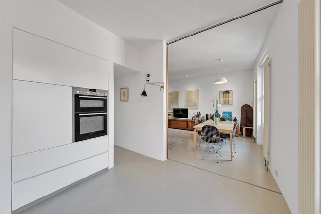 Randolph Crescent, London, W9