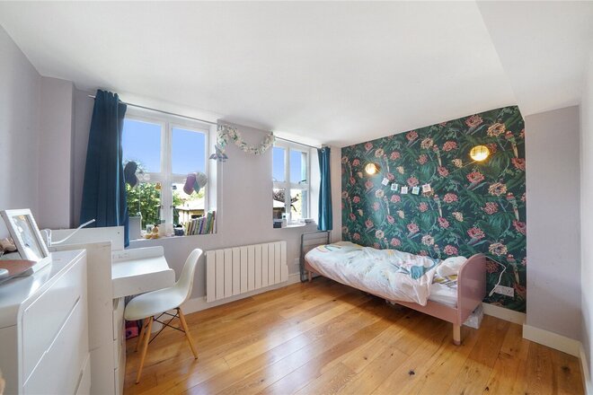 Manor Gardens, London, N7