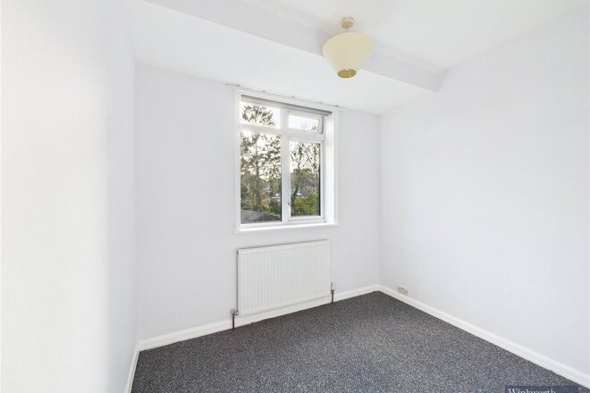 Methuen Close, Edgware, HA8