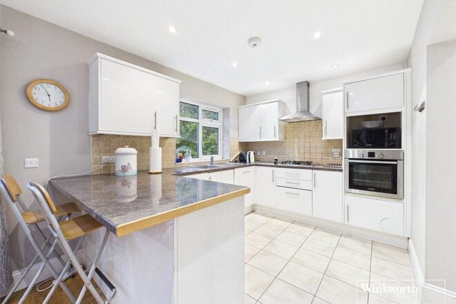 Tudor Close, London, NW9