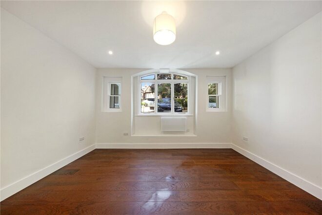 Grove Park, Camberwell, SE5
