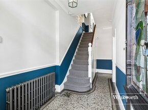 Lansdowne Road, Finchley, N3